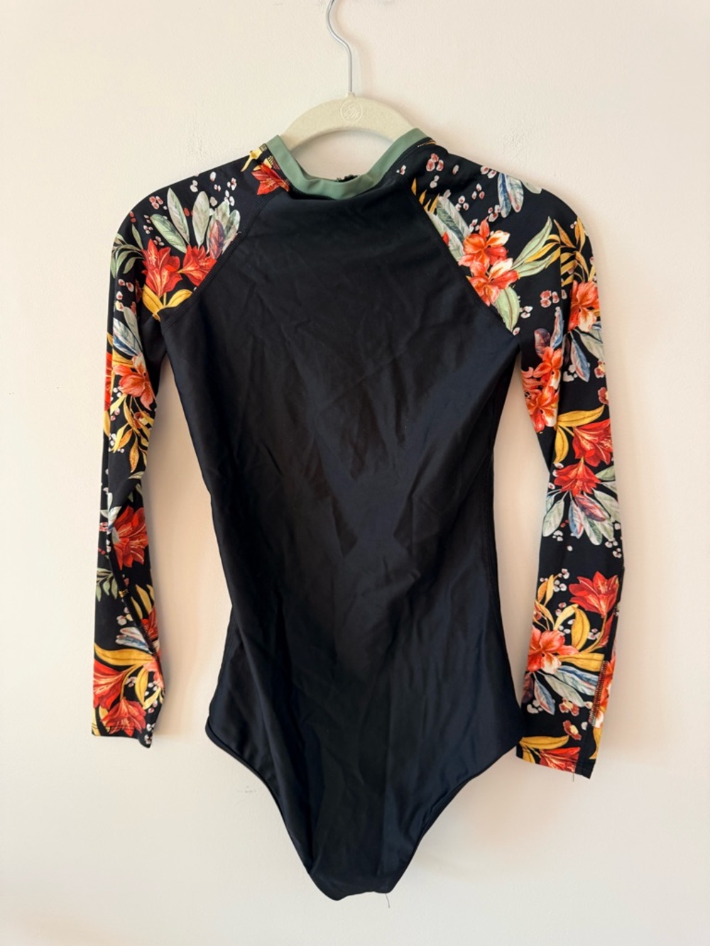 Body Glove Long-Sleeve One-Piece Swimsuit | size small